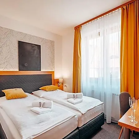 Hotel Klika 3*