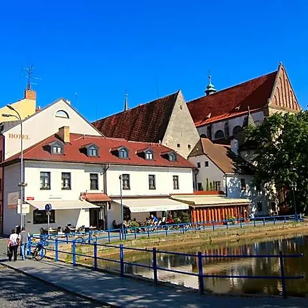 Klika 3*