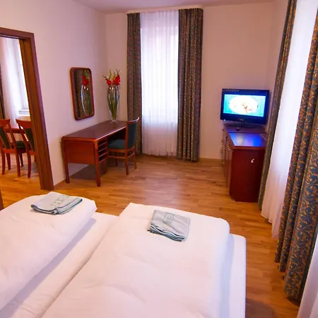 Klika Hotel 3*
